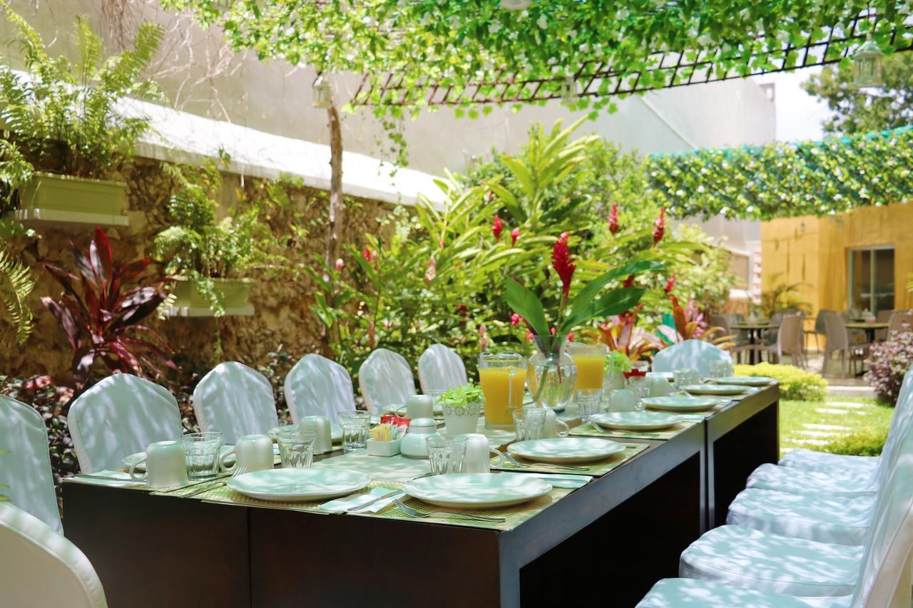Hotel Zar Merida Ngoại thất bức ảnh